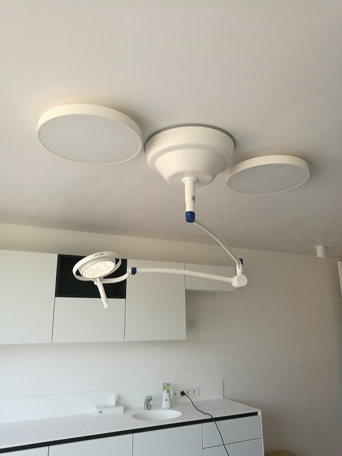 Onderzoekslampen Onderzoekslamp Dr Mach LED 130 Plafond